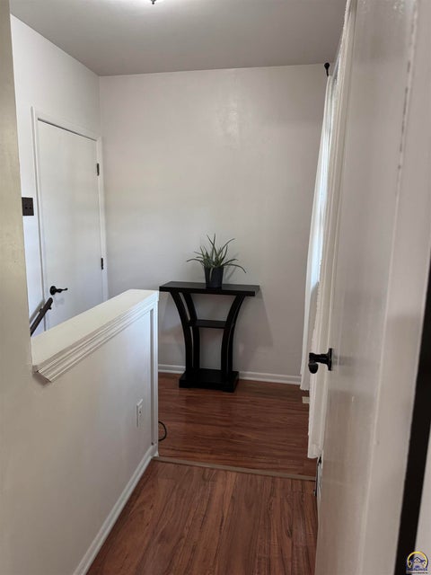 Tiny photo for 2524 SE Indiana Ave, Topeka, KS 66605 (MLS # 246730)