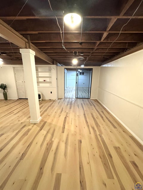 Tiny photo for 2524 SE Indiana Ave, Topeka, KS 66605 (MLS # 246730)