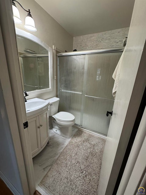 Tiny photo for 2524 SE Indiana Ave, Topeka, KS 66605 (MLS # 246730)