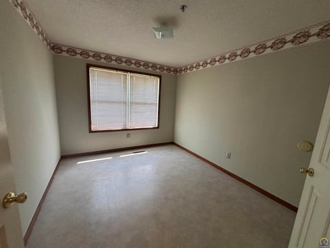 Tiny photo for 1310 Housatonic Street, Burlington, KS 66839 (MLS # 246336)