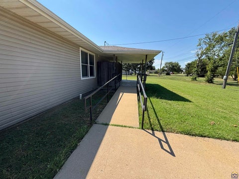 Tiny photo for 1310 Housatonic Street, Burlington, KS 66839 (MLS # 246336)