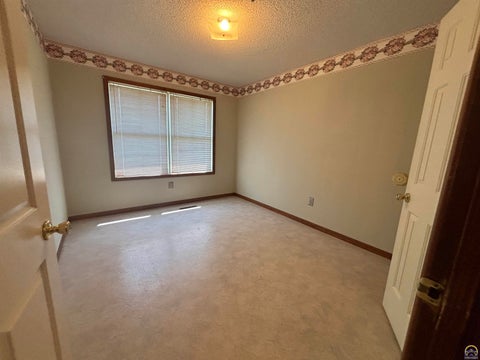 Tiny photo for 1310 Housatonic Street, Burlington, KS 66839 (MLS # 246336)