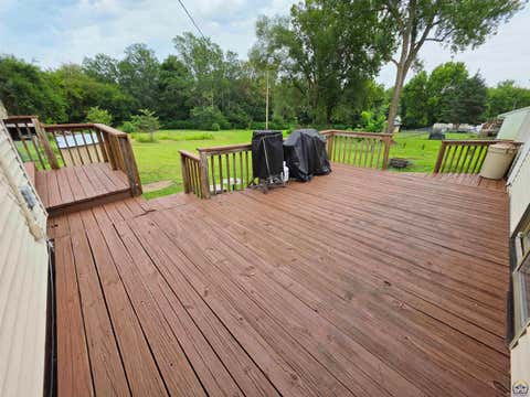 Tiny photo for 5820 NE Indian Creek Rd, Topeka, KS 66617 (MLS # 245745)