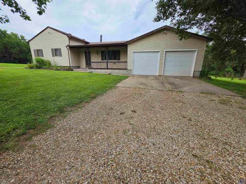 Photo of 5820 NE Indian Creek Rd, Topeka, KS 66617 (MLS # 245745)