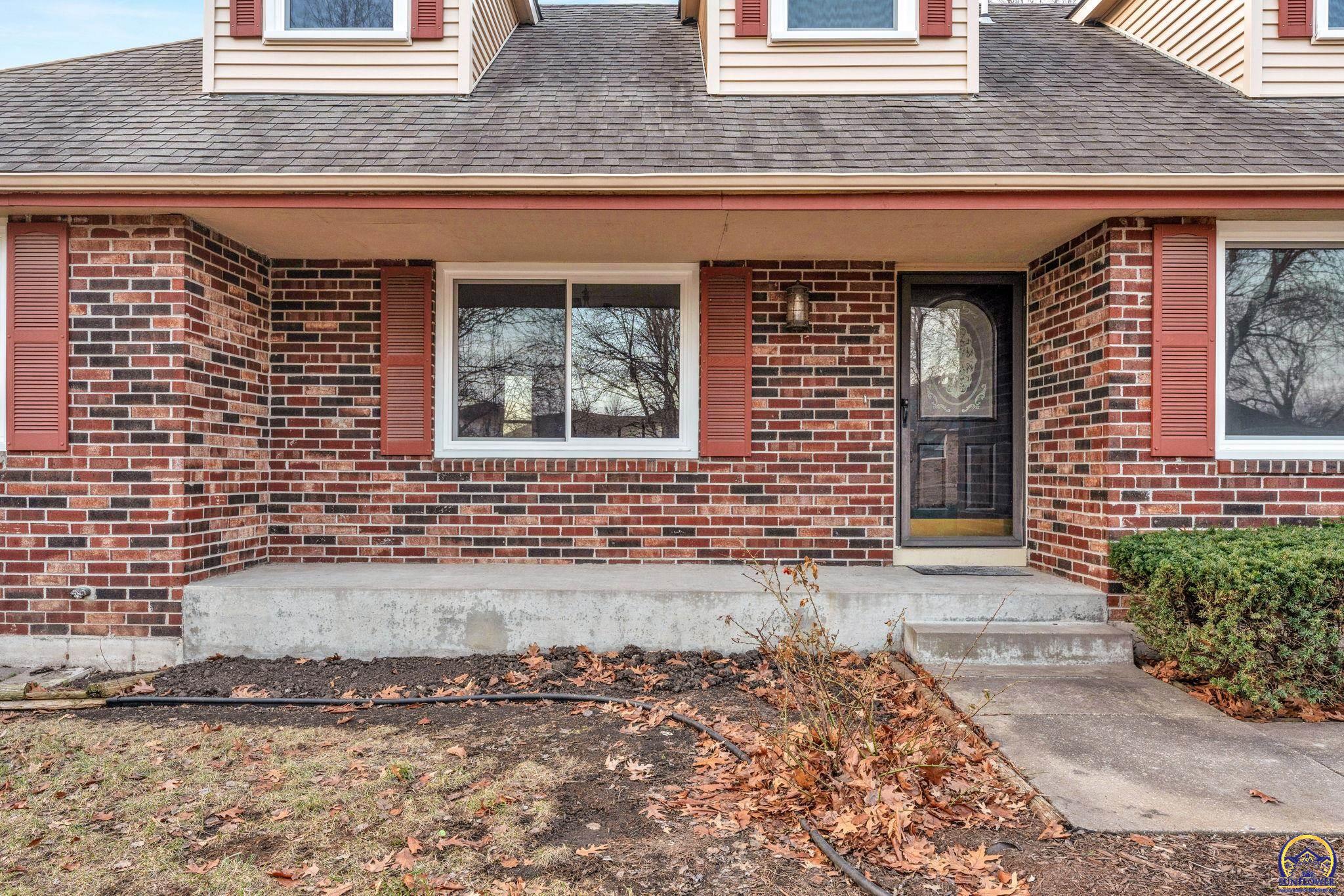 Topeka, Kansas 66610, United States, 3 Bedrooms Bedrooms, ,3 BathroomsBathrooms,Residential,Active,84879