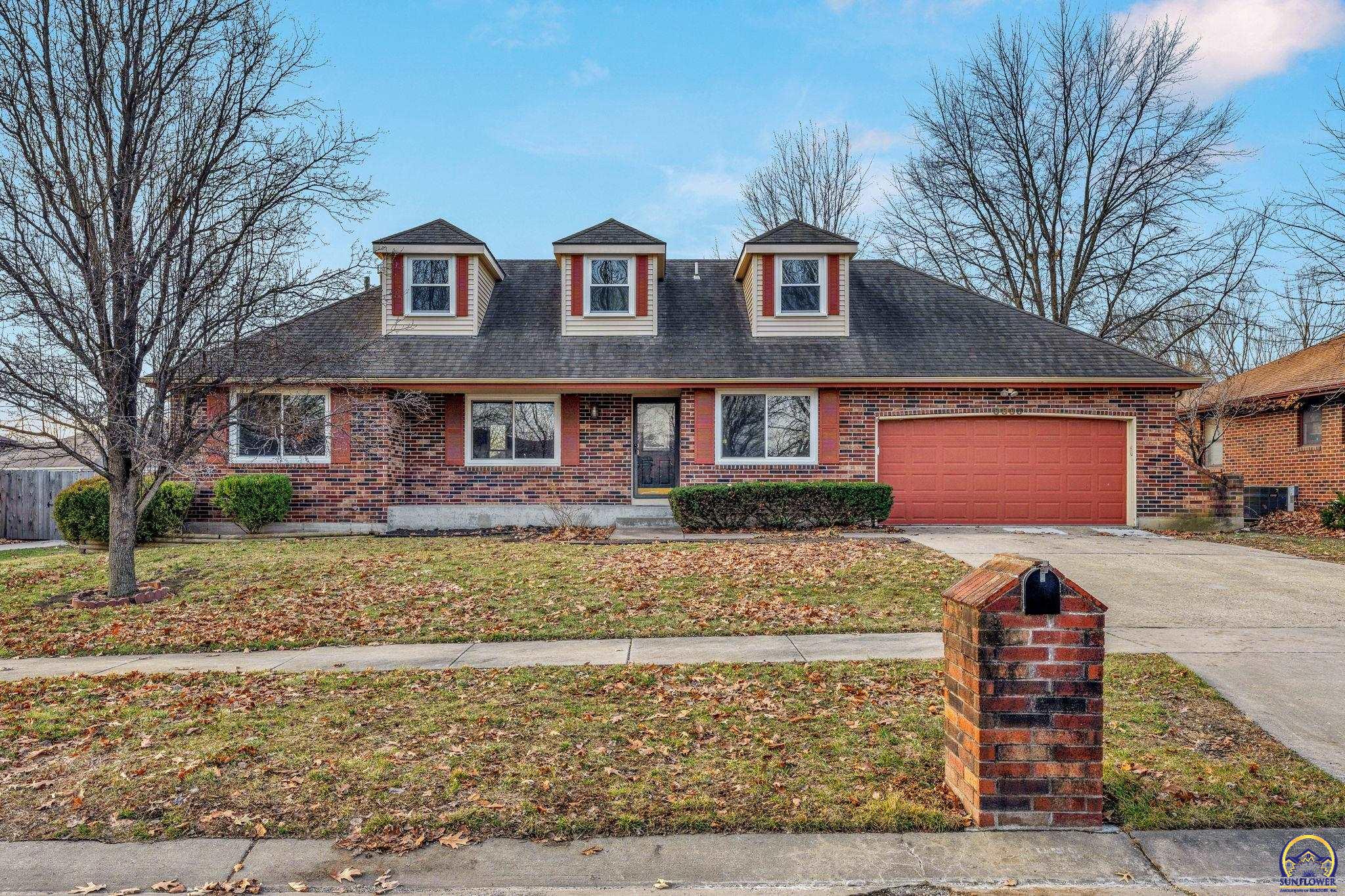 Topeka, Kansas 66610, United States, 3 Bedrooms Bedrooms, ,3 BathroomsBathrooms,Residential,Active,84879