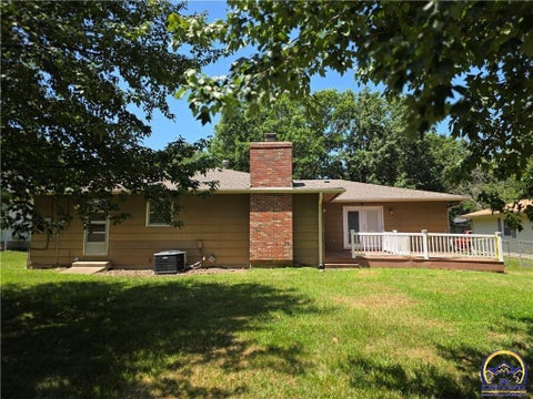 Tiny photo for 1601 S Maple St, Ottawa, KS 66067 (MLS # 245662)
