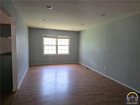 Tiny photo for 1601 S Maple St, Ottawa, KS 66067 (MLS # 245662)