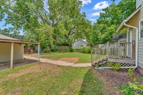 Tiny photo for 3324 SW Front St, Topeka, KS 66606 (MLS # 244917)