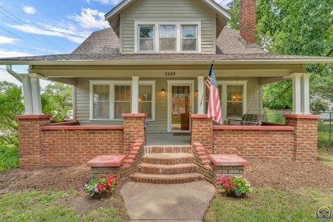 Tiny photo for 3324 SW Front St, Topeka, KS 66606 (MLS # 244917)