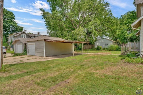 Tiny photo for 3324 SW Front St, Topeka, KS 66606 (MLS # 244917)