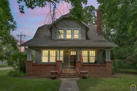 Tiny photo for 3324 SW Front St, Topeka, KS 66606 (MLS # 244917)