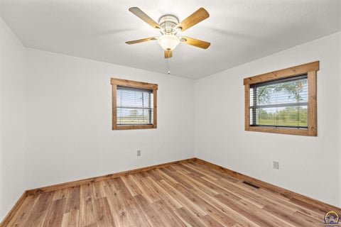 Tiny photo for 3139 E 293rd St, Melvern, KS 66610 (MLS # 246767)