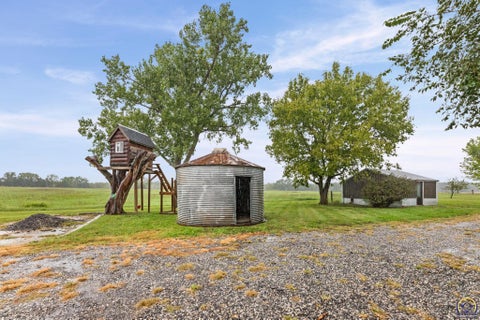 Tiny photo for 3139 E 293rd St, Melvern, KS 66610 (MLS # 246767)