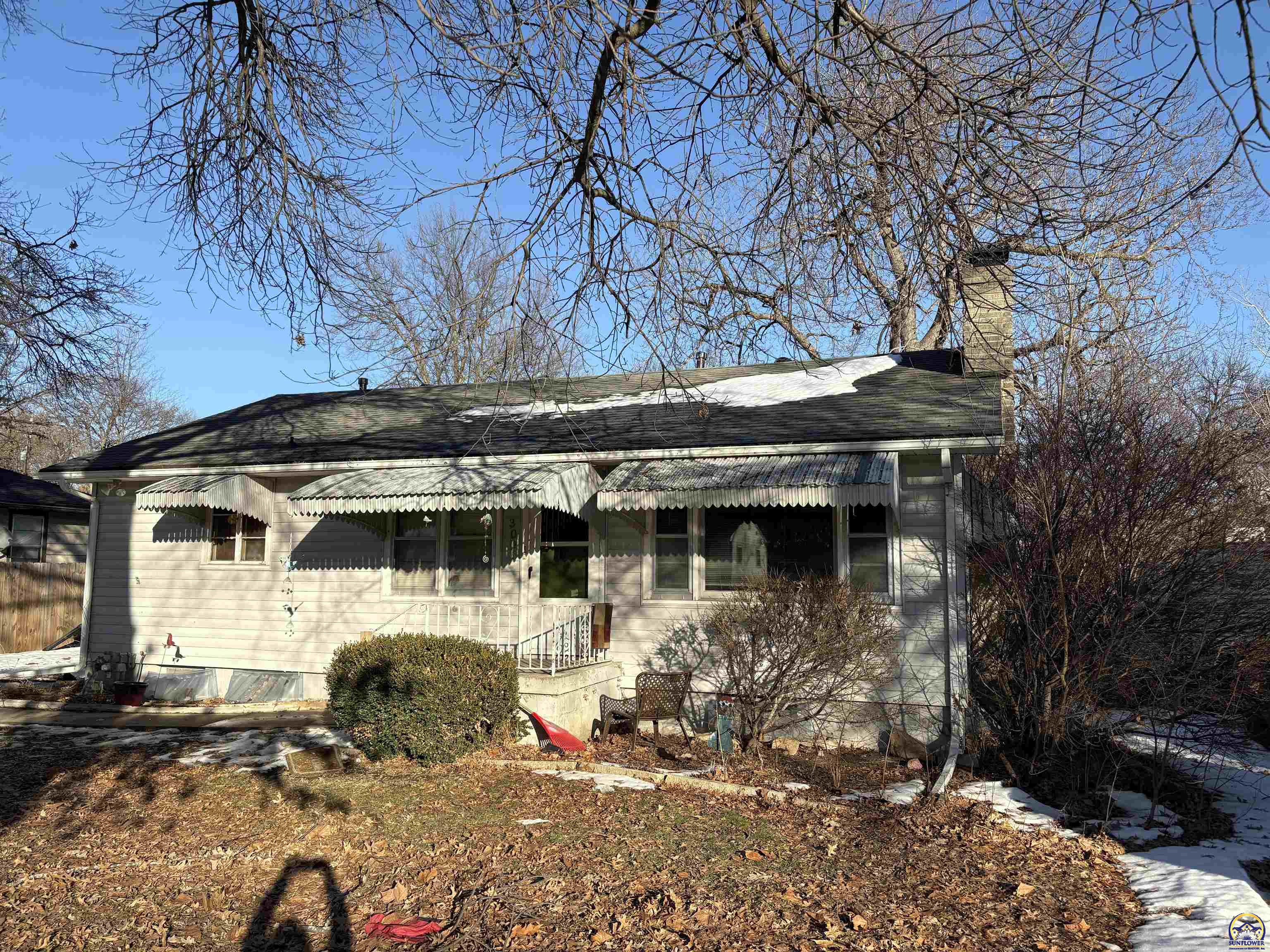 Topeka, Kansas 66604, United States, 2 Bedrooms Bedrooms, ,2 BathroomsBathrooms,Residential,Pending,9791