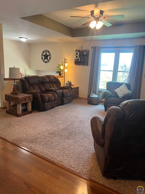 Tiny photo for 4308 SE Horseshoe Bend Dr, Topeka, KS 66609 (MLS # 245348)