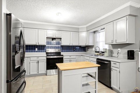 Tiny photo for 1412 SW 72nd Pl, Topeka, KS 66619 (MLS # 247093)