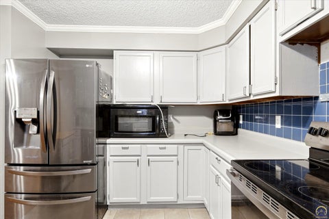 Tiny photo for 1412 SW 72nd Pl, Topeka, KS 66619 (MLS # 247093)