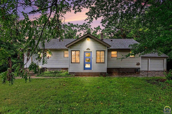 3700 SW 10TH AVE, TOPEKA, KS 66604 - Image a96ea2bb1077eeb8abf329ce1e9de730/2988359115
