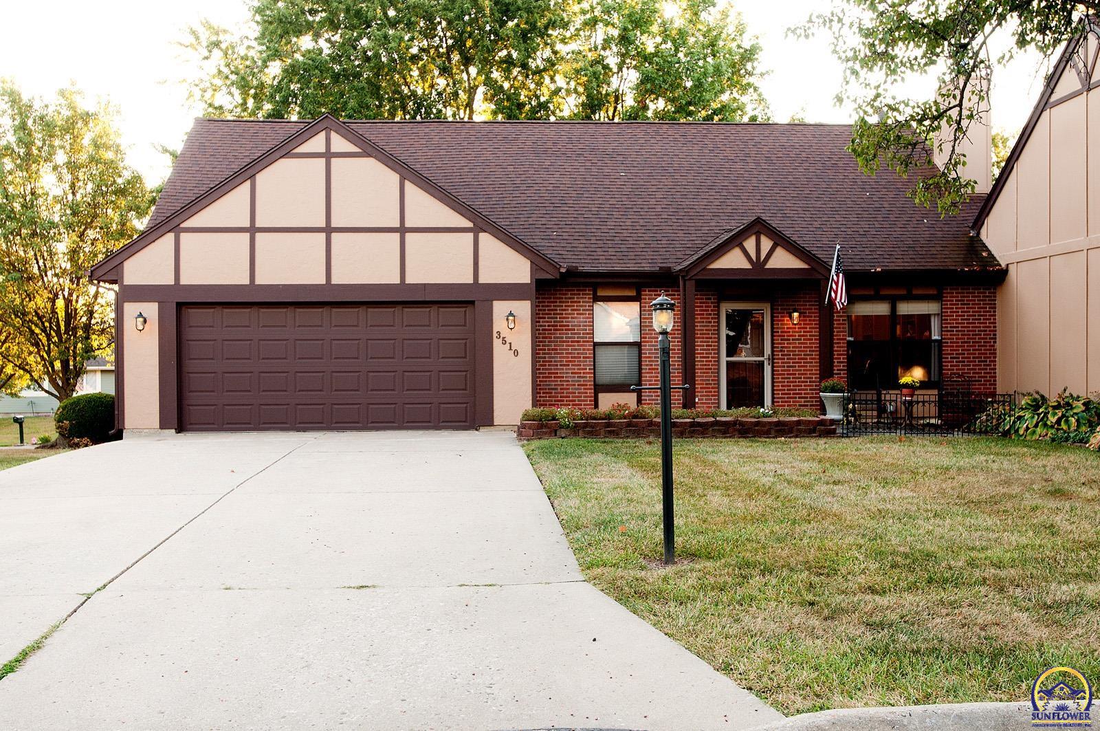 Topeka, Kansas 66605, United States, 3 Bedrooms Bedrooms, ,3 BathroomsBathrooms,Residential,Pending,43656 Topeka, Kansas 66605, United States, 3 Bedrooms Bedrooms, ,3 BathroomsBathrooms,Residential,Pending,43656