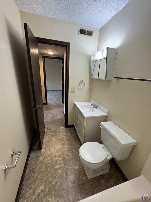 Tiny photo for 12091211 Yuma St, Manhattan, KS 66502 (MLS # 243772)