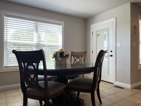 Tiny photo for 5325 NW Lana Ct, Topeka, KS 66618 (MLS # 246564)
