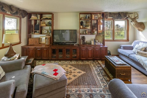 Tiny photo for 1786 Road E5, Emporia, KS 66801 (MLS # 245812)