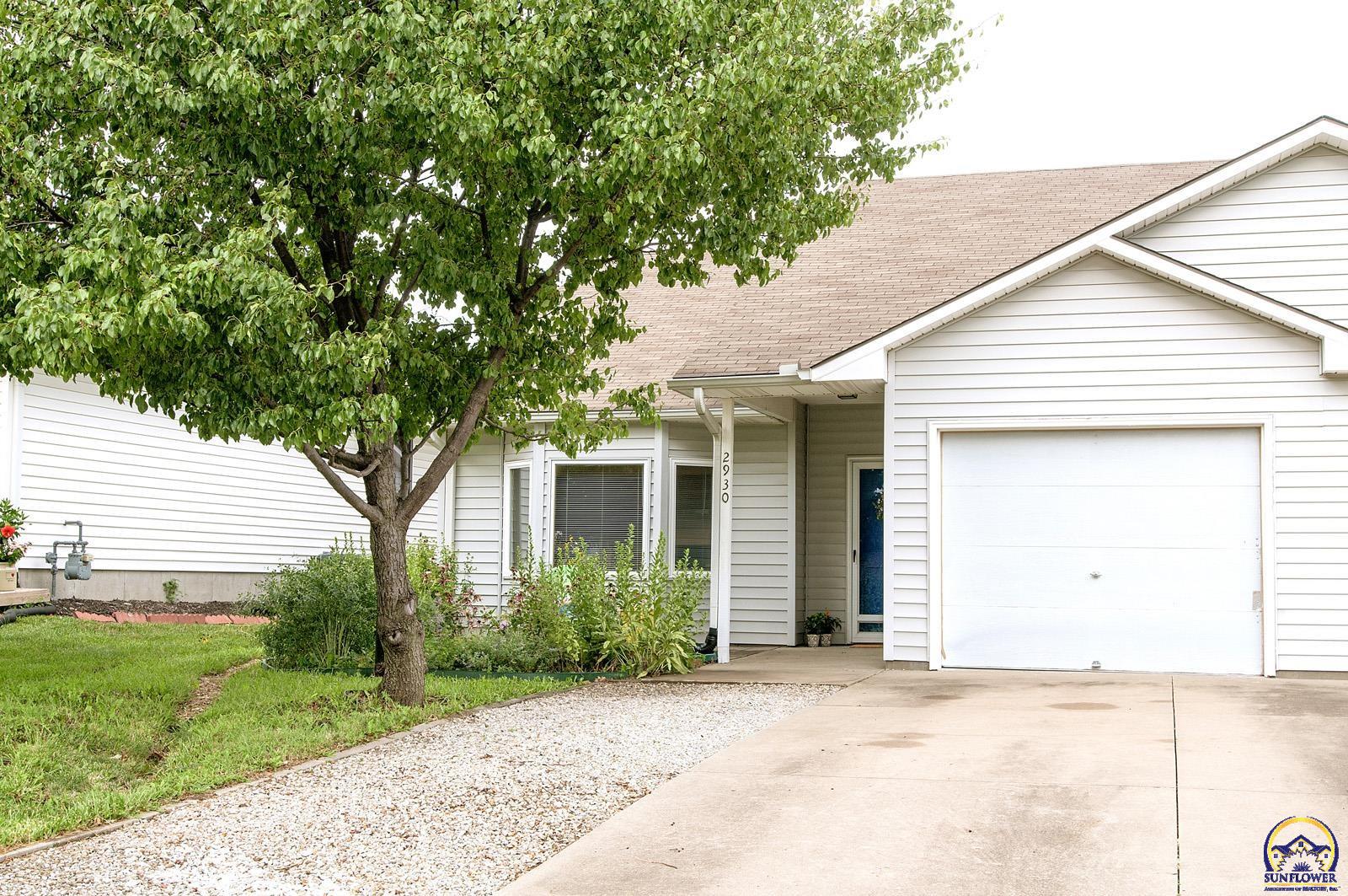 Topeka, Kansas 66605, United States, 2 Bedrooms Bedrooms, ,1 BathroomBathrooms,Residential,Active,179806 Topeka, Kansas 66605, United States, 2 Bedrooms Bedrooms, ,1 BathroomBathrooms,Residential,Active,179806