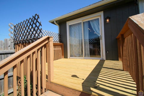 Tiny photo for 2101 SE Peace Ct, Topeka, KS 66605 (MLS # 246443)