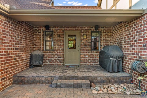 Tiny photo for 10047 SW 101st St, Auburn, KS 66402 (MLS # 246453)