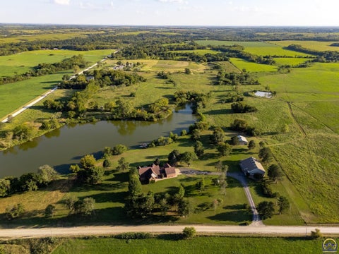 Tiny photo for 10047 SW 101st St, Auburn, KS 66402 (MLS # 246453)