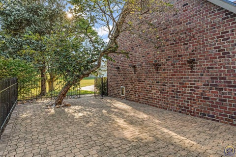Tiny photo for 10047 SW 101st St, Auburn, KS 66402 (MLS # 246453)