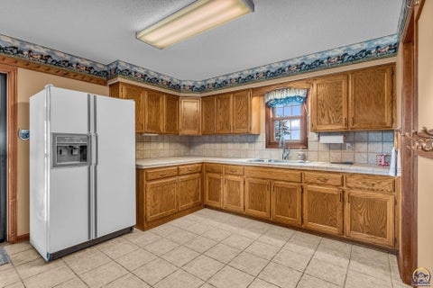 Tiny photo for 10047 SW 101st St, Auburn, KS 66402 (MLS # 246453)