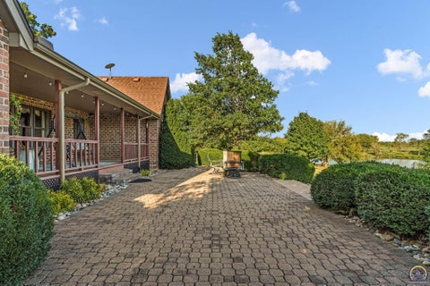 Tiny photo for 10047 SW 101st St, Auburn, KS 66402 (MLS # 246453)
