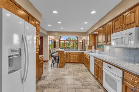 Tiny photo for 10047 SW 101st St, Auburn, KS 66402 (MLS # 246453)