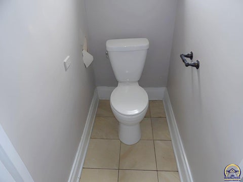 Tiny photo for 415 W Walnut St, Junction City, KS 66441 (MLS # 246895)
