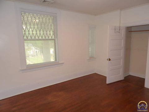 Tiny photo for 415 W Walnut St, Junction City, KS 66441 (MLS # 246895)