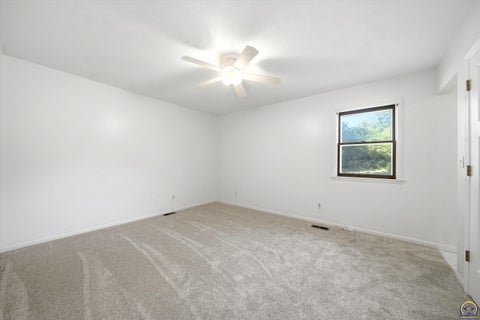 Tiny photo for 4935 SE Tecumseh Rd, Berryton, KS 66409 (MLS # 246412)