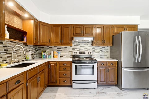 Tiny photo for 4935 SE Tecumseh Rd, Berryton, KS 66409 (MLS # 246412)