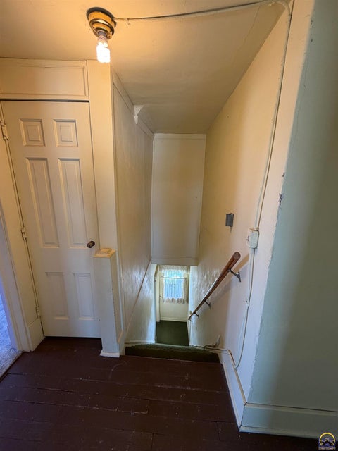 Tiny photo for 2910 21st St, Topeka, KS 66617 (MLS # 243615)