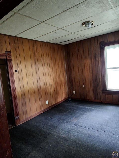 Tiny photo for 609 W 3rd St, Holton, KS 66436 (MLS # 246257)