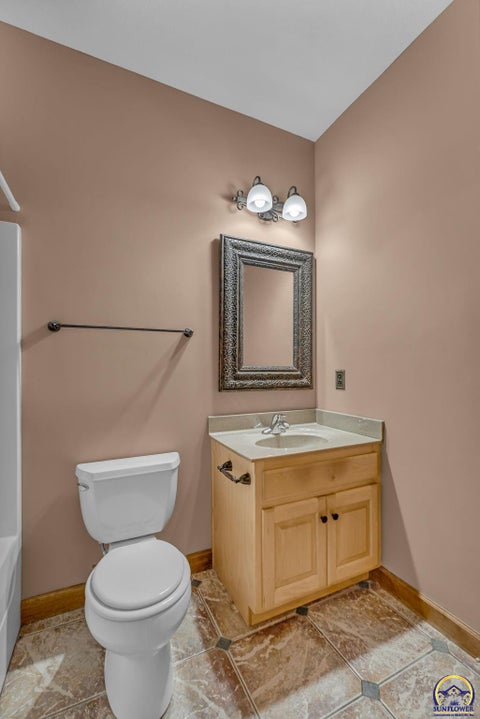 Tiny photo for 1106 SW Red Oaks Ct, Topeka, KS 66615 (MLS # 245405)