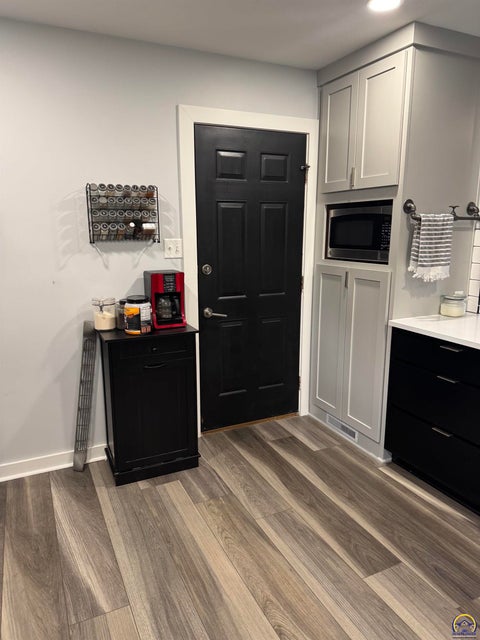 Tiny photo for 4211 SE Colorado Ave, Topeka, KS 66609 (MLS # 246752)
