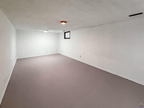 Tiny photo for 3120 SW Randolph Ave, Topeka, KS 66611 (MLS # 245820)