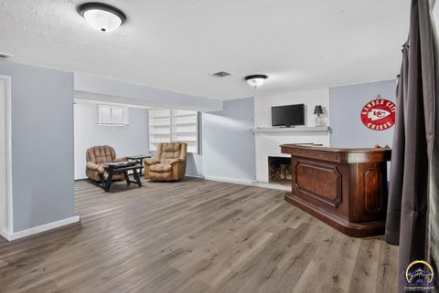 Tiny photo for 618 SW Crest Dr, Topeka, KS 66606 (MLS # 245599)