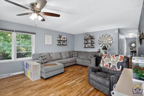Tiny photo for 618 SW Crest Dr, Topeka, KS 66606 (MLS # 245599)