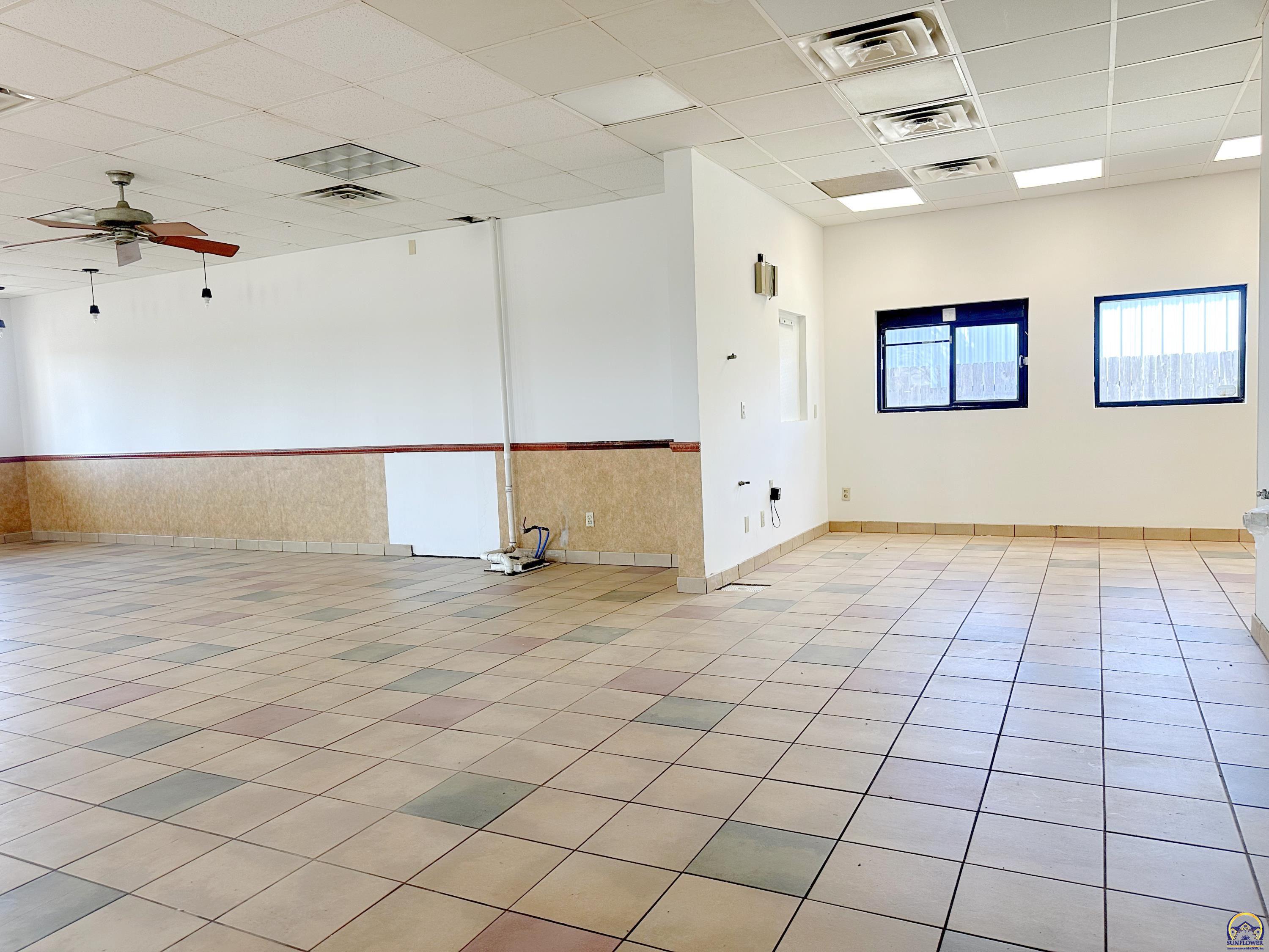 Topeka, Kansas 66619, United States, ,Commercial,Active,114471