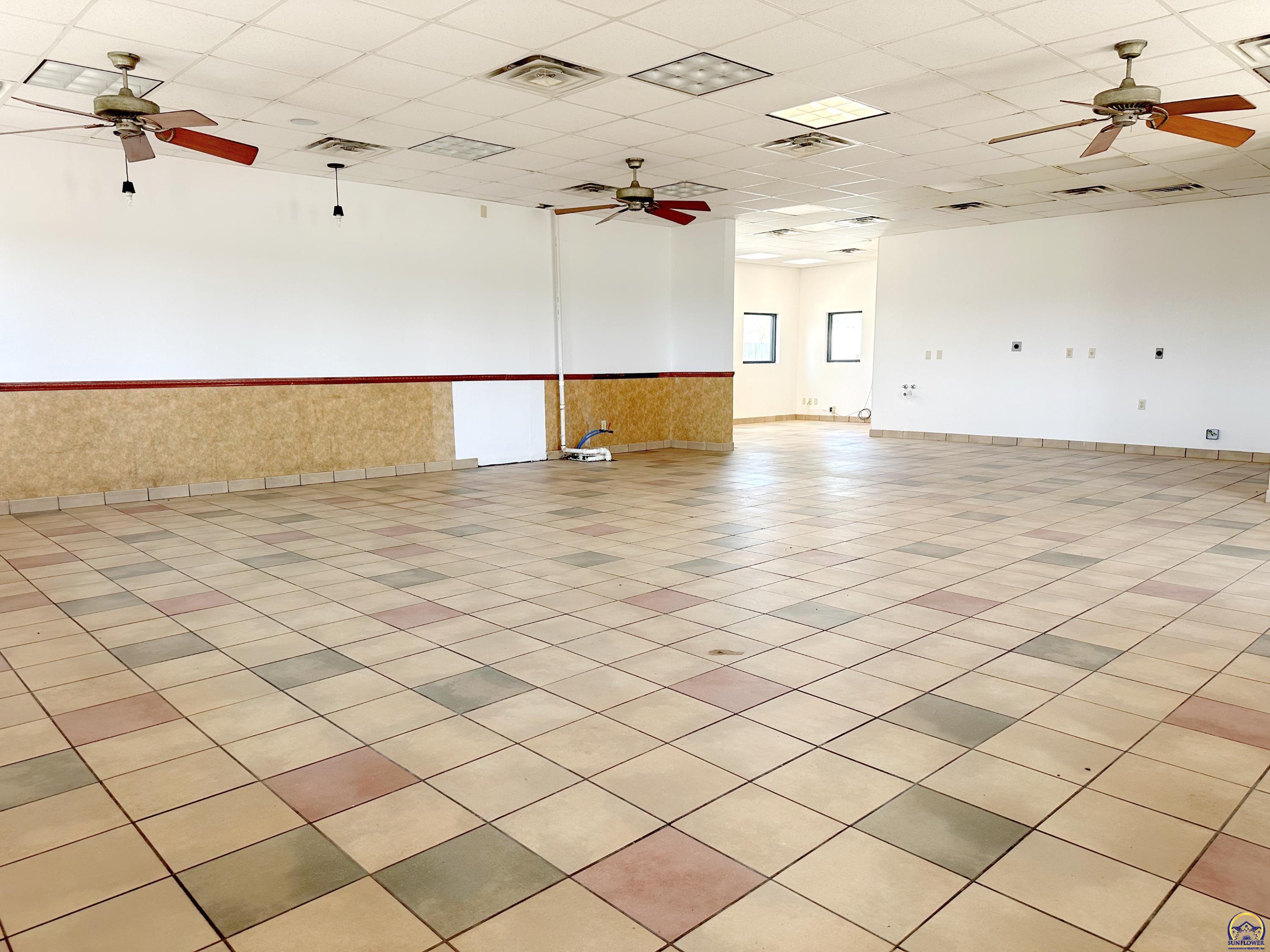 Topeka, Kansas 66619, United States, ,Commercial,Active,114471