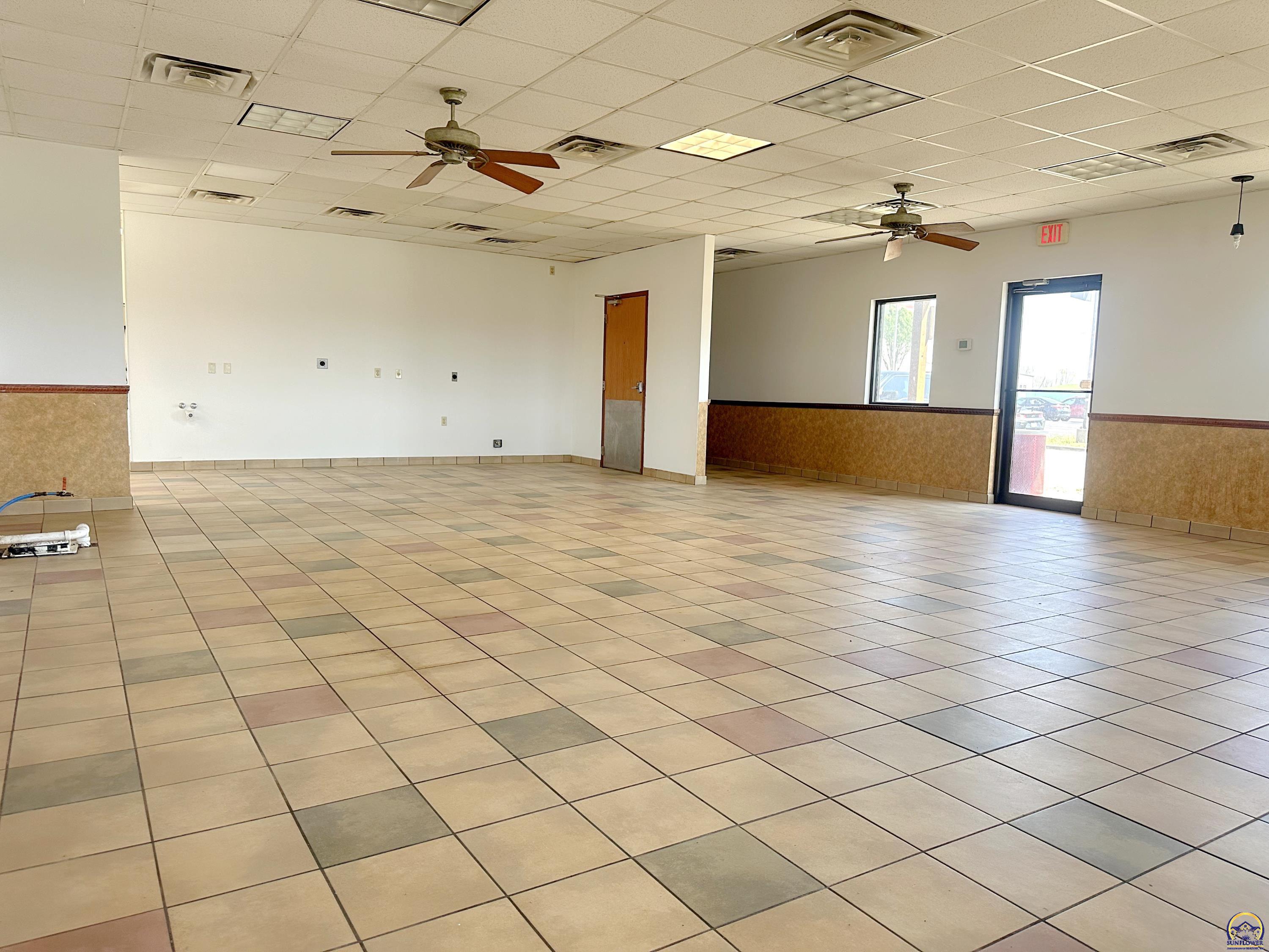 Topeka, Kansas 66619, United States, ,Commercial,Active,114471