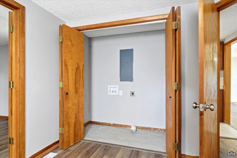Tiny photo for 169 Wabaunsee Ave, Harveyville, KS 66431 (MLS # 246489)